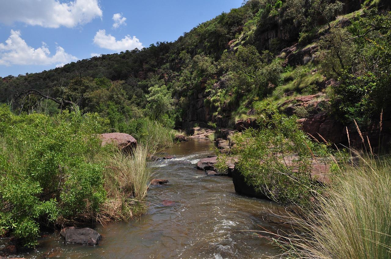 Ezemvelo Nature Reserve Hotel Vaalplaas ภายนอก รูปภาพ