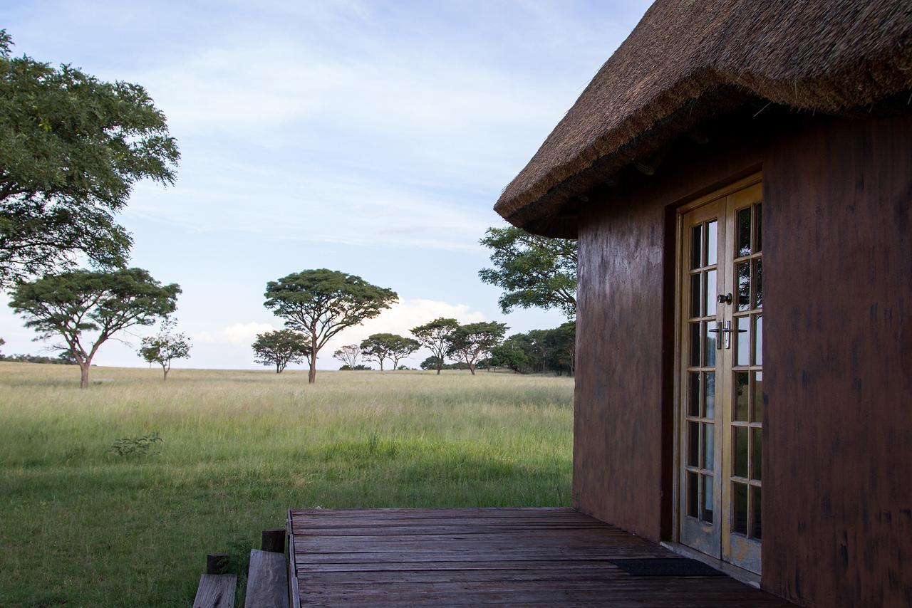 Ezemvelo Nature Reserve Hotel Vaalplaas ภายนอก รูปภาพ
